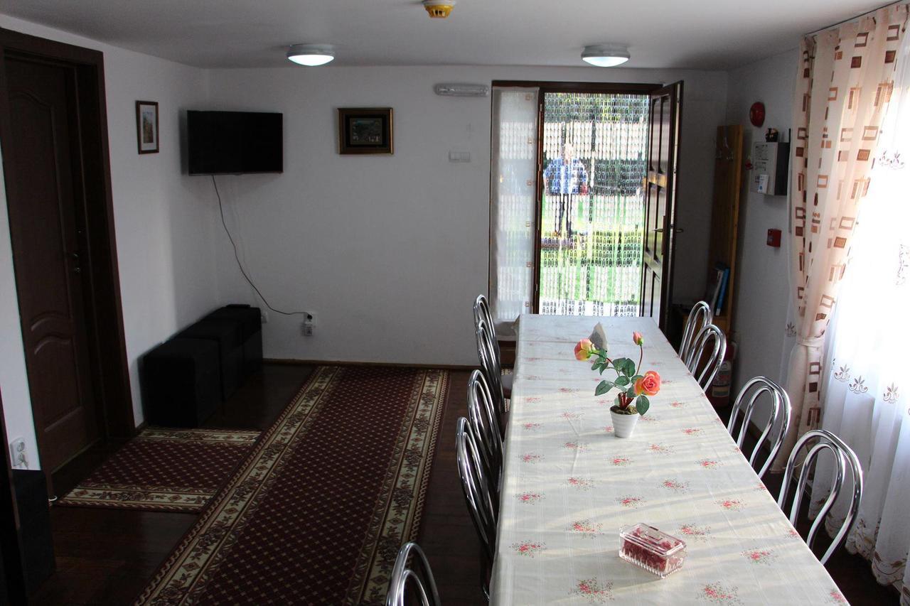 Pensiunea Nituca Moisei Exteriér fotografie